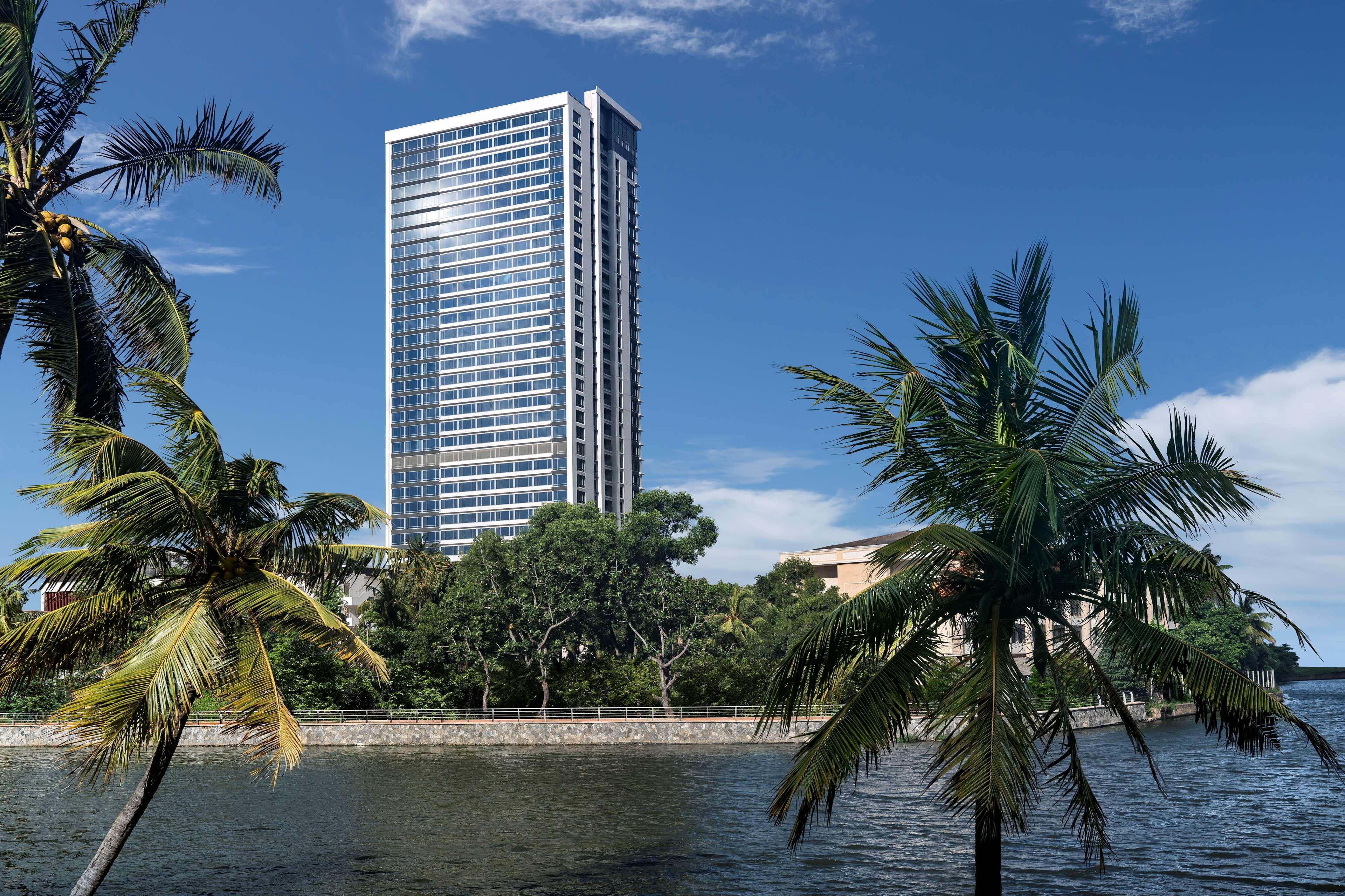 Shangri-La Colombo Exterior foto The proposed residential tower
